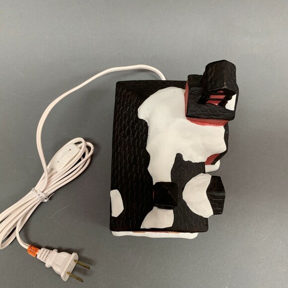 Collectibles Porcelain Lighted Fire Company No 5 Station - Picture 5 of 6